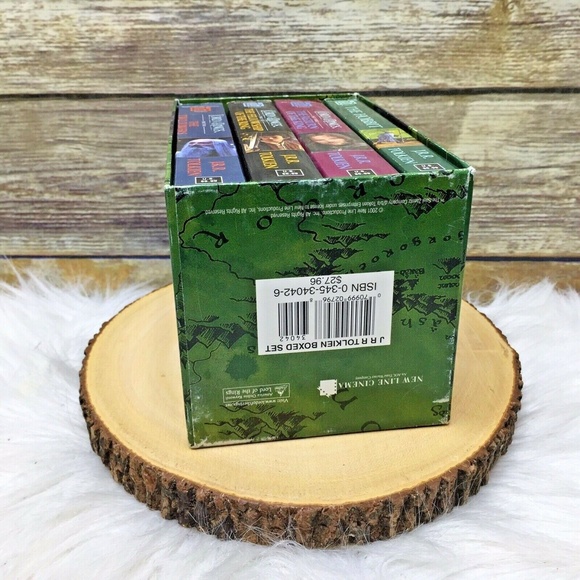 Vntg Lord of the Rings The Hobbit Boxed Book Set - Picture 5 of 12